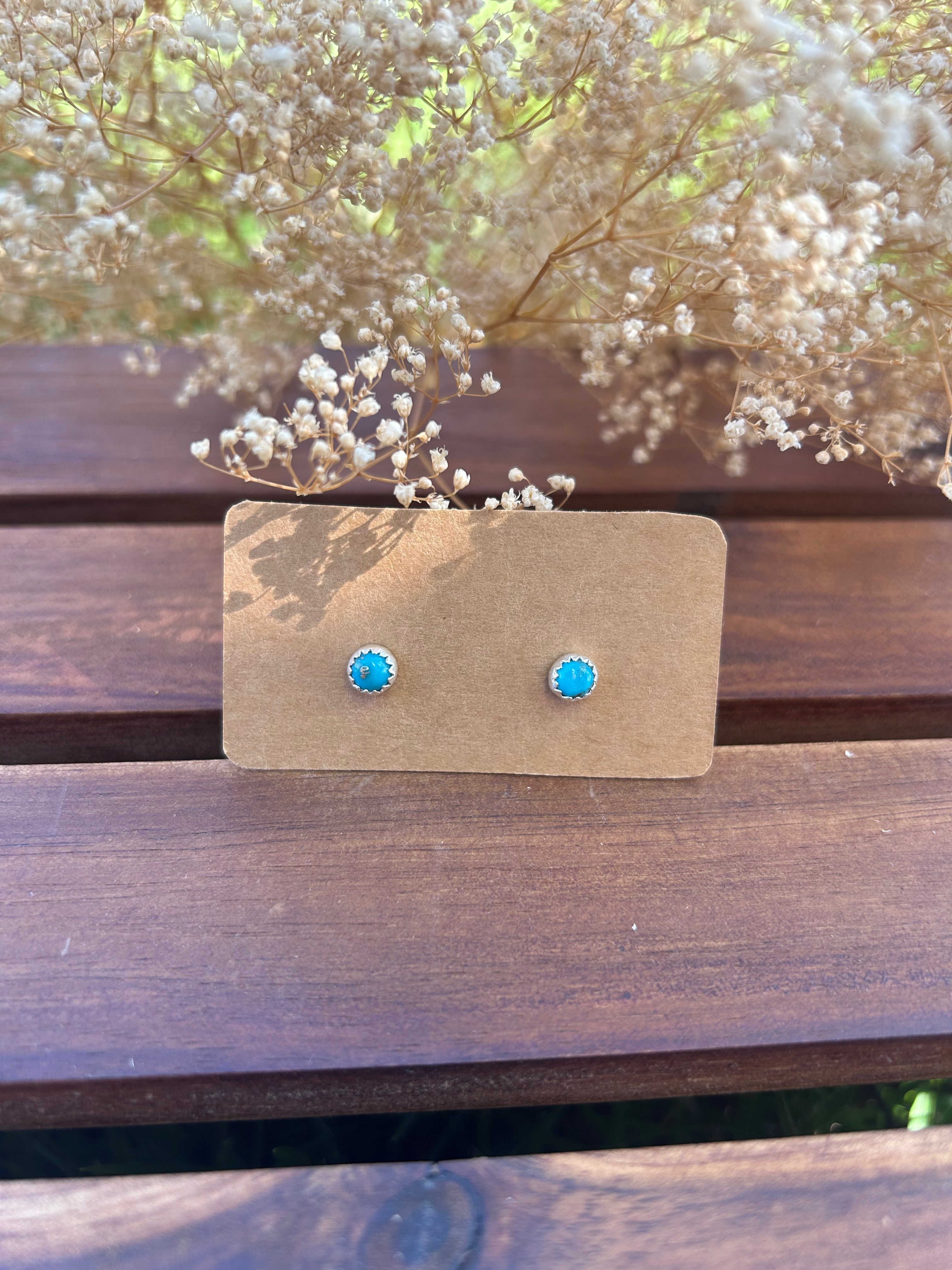 Sonora Studs
