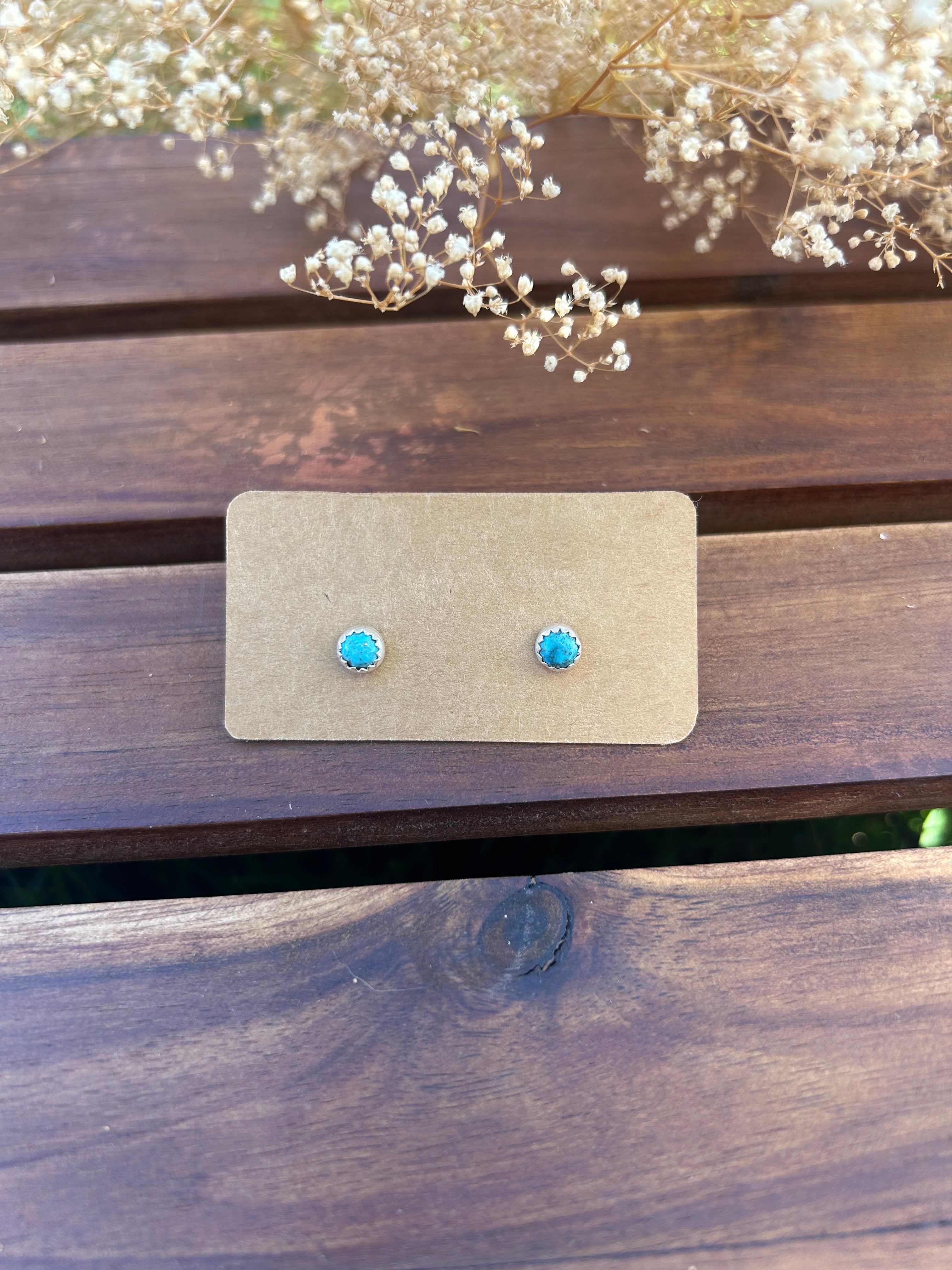 Sonora Studs