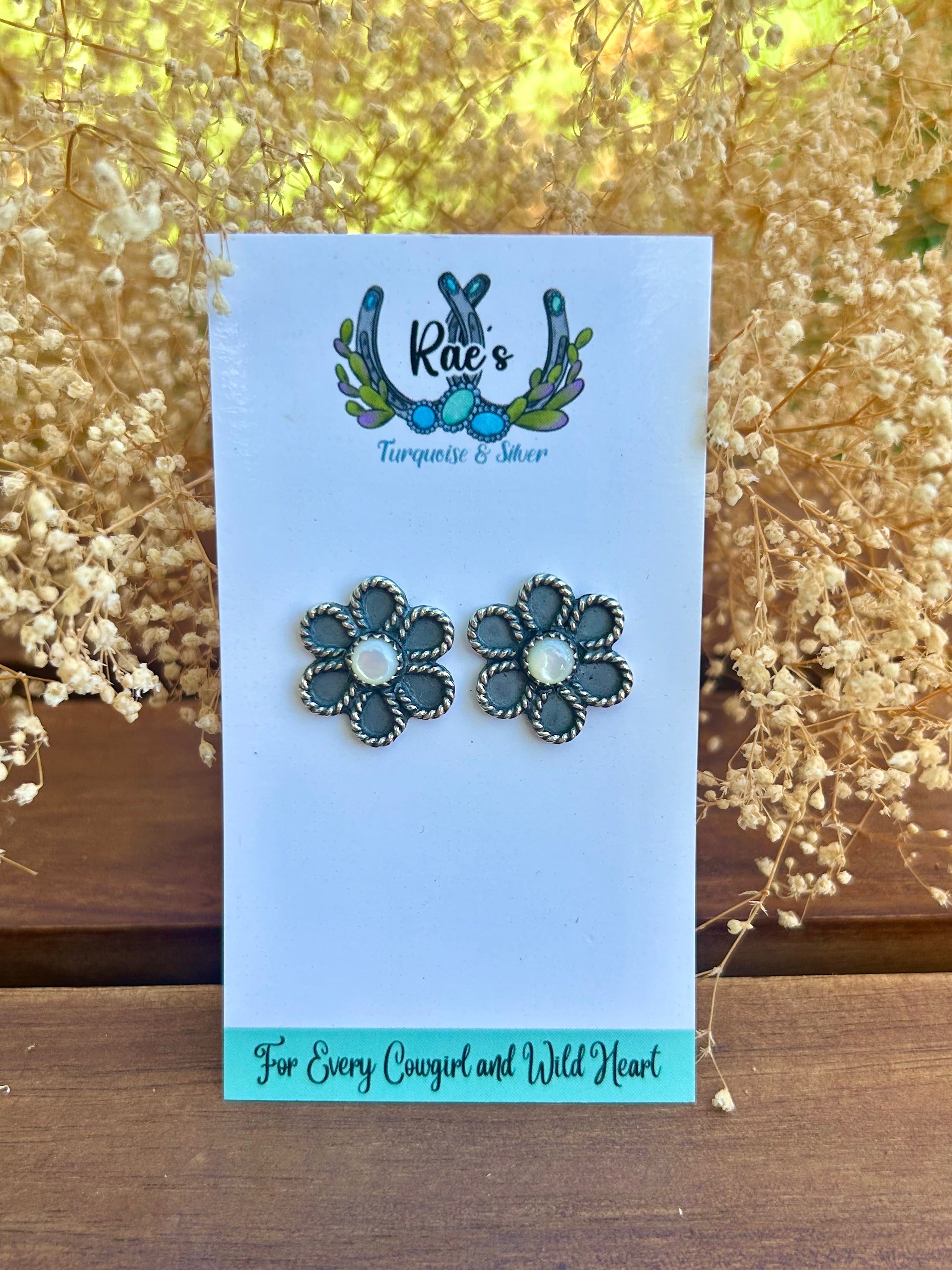 Mother of Pearl Flower Earrings