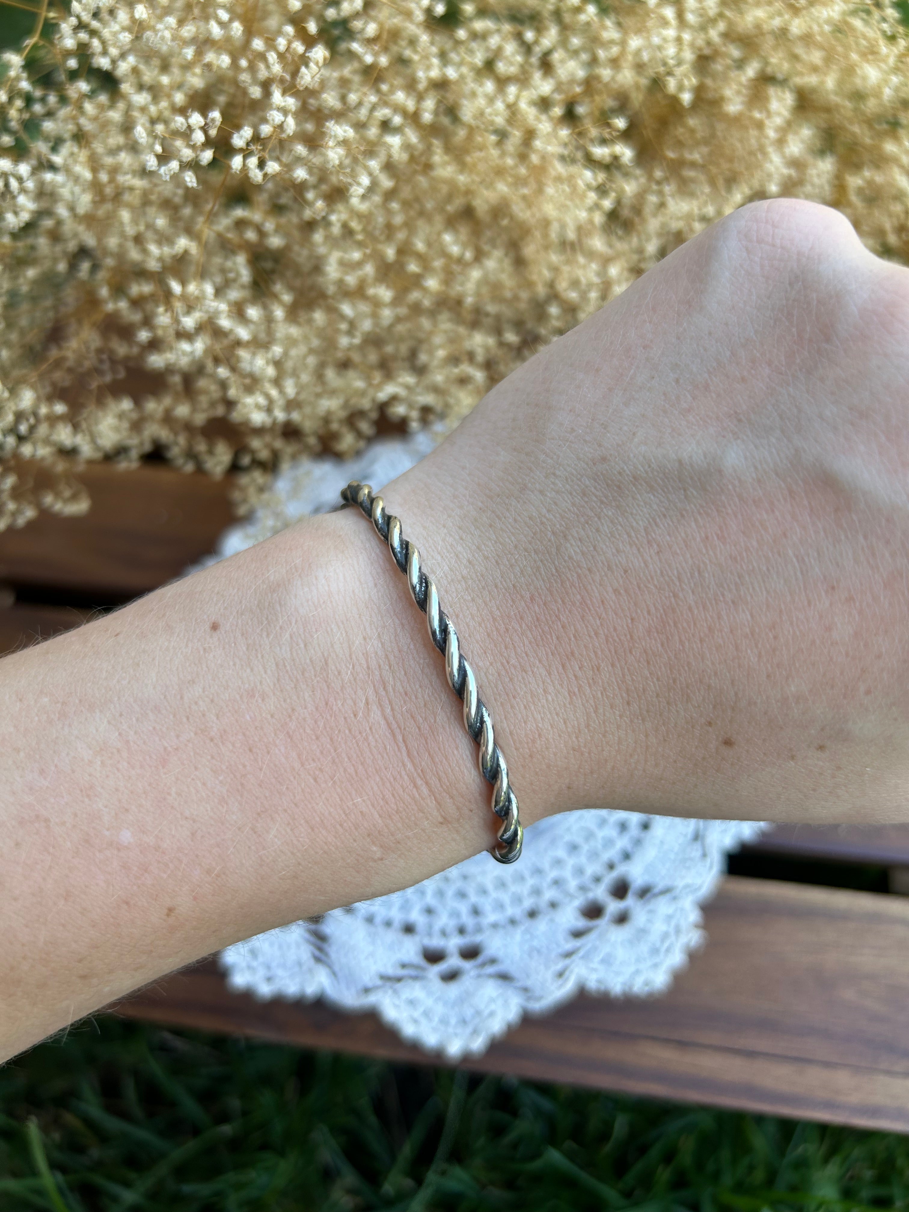 Twist Cuff